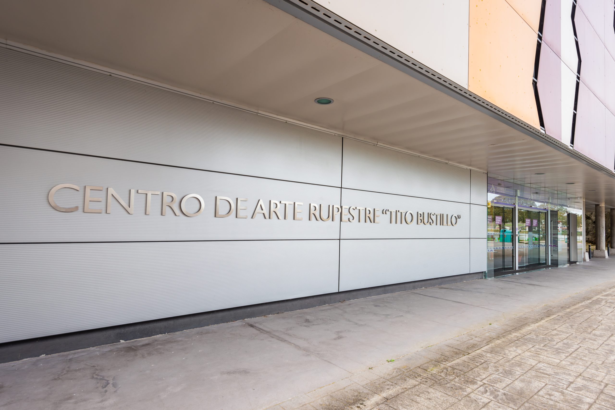 Centro de Arte Rupestre Tito Bustillo